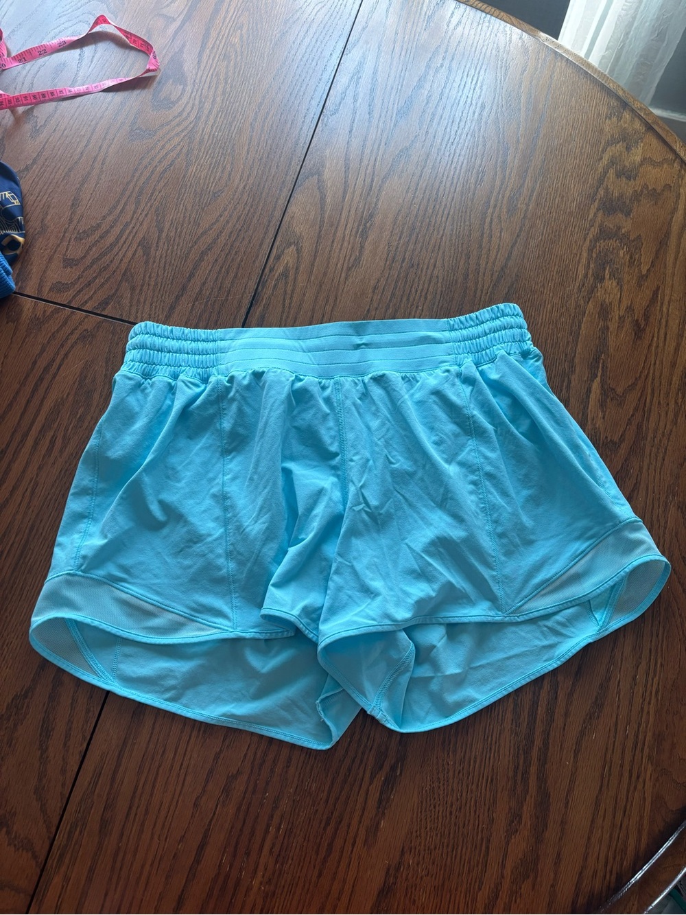 Lululemon hotty hot high rise lined short 4" light blue size 12 running